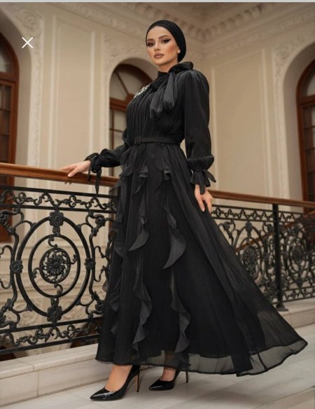 فستان رسمي مميز لون اسود فقط
