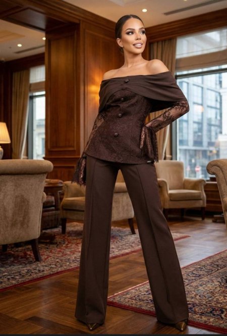 طقم بنّي بلوزه دانتيل بنطلون قماش رسمي