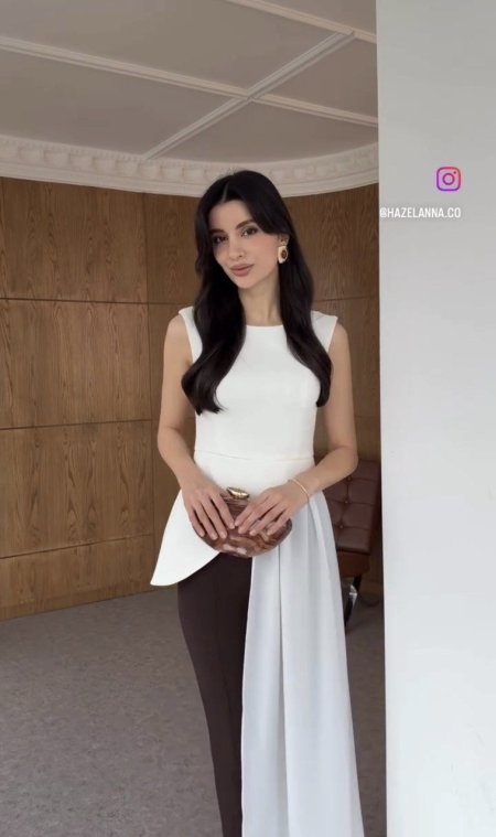 بلوزة مميّزة لون ابيض