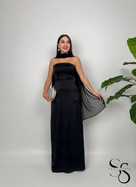 أسود